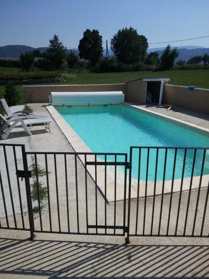 Chambres D'Hotes Les Maisses Mison Exteriör bild